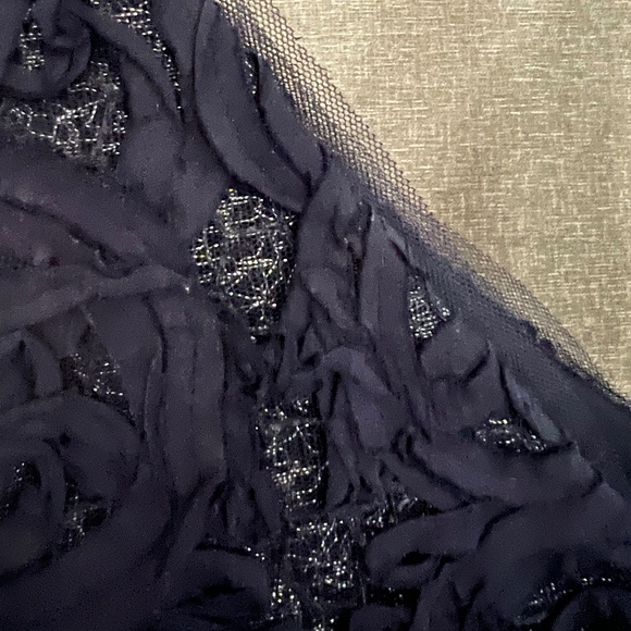 NWT BCBGMaxazria Marissa Rosette Mini Dress in Dark Navy. Size 2. - Picture 8 of 8